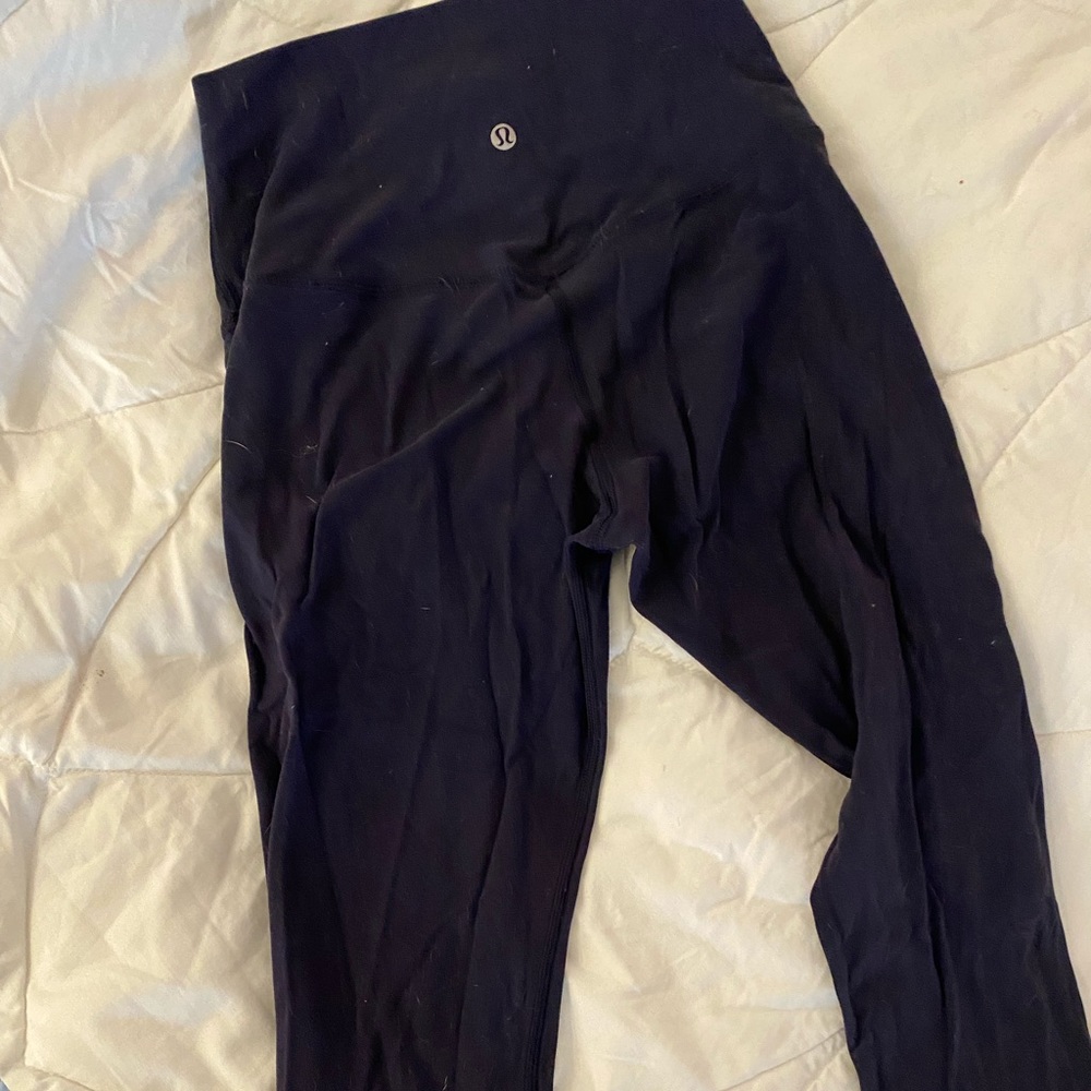 Lululemon align crop. Navy. 21”. Perfect condition.